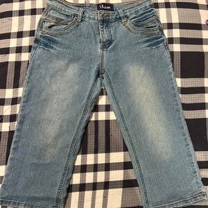 super cool embroidered LS jeans capris 🪸